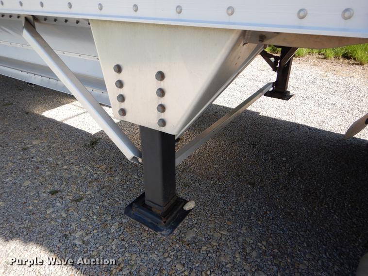 image for item FT9533 2017 Timpte Super Hopper double hopper bottom grain trailer