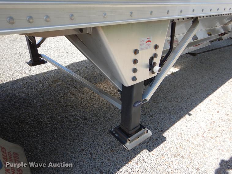 image for item FT9533 2017 Timpte Super Hopper double hopper bottom grain trailer