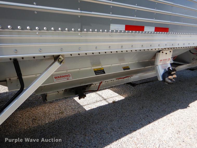 image for item FT9533 2017 Timpte Super Hopper double hopper bottom grain trailer