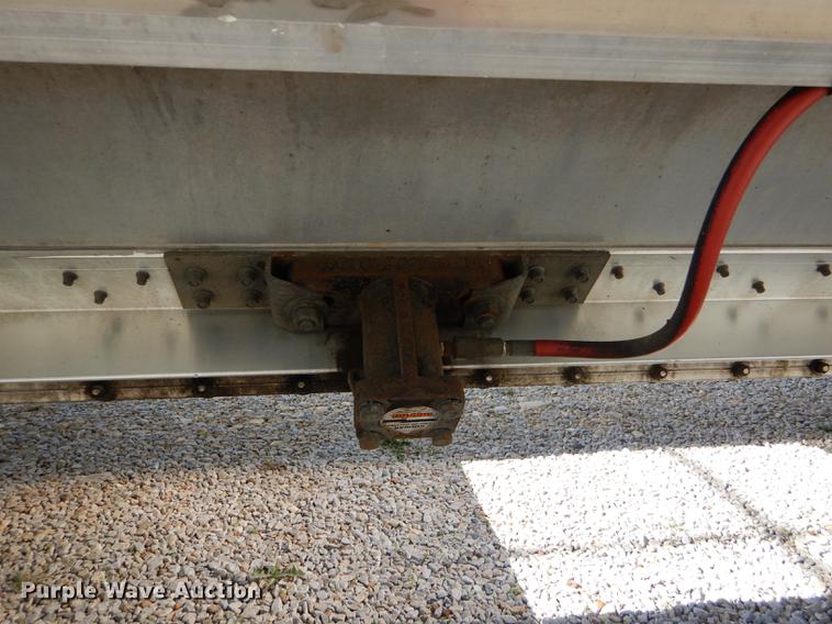 image for item FT9533 2017 Timpte Super Hopper double hopper bottom grain trailer