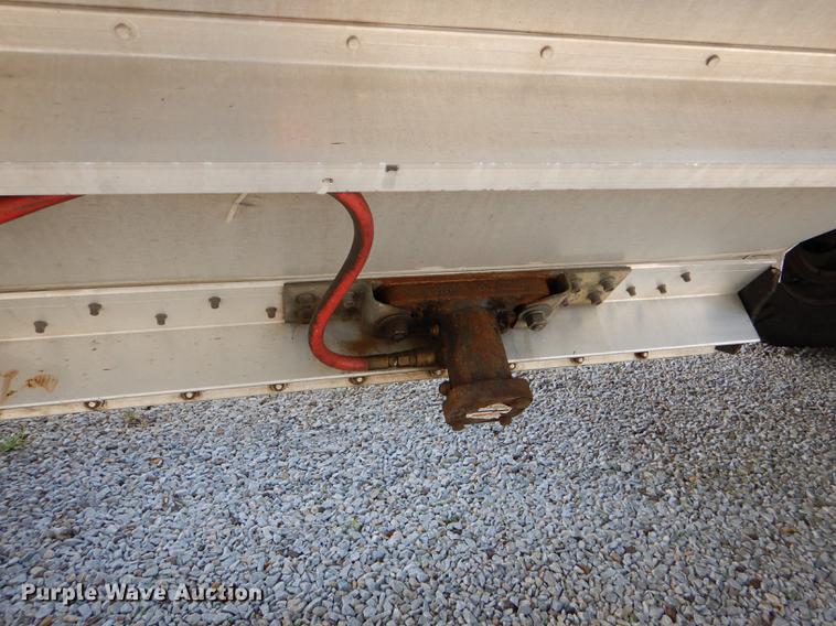 image for item FT9533 2017 Timpte Super Hopper double hopper bottom grain trailer