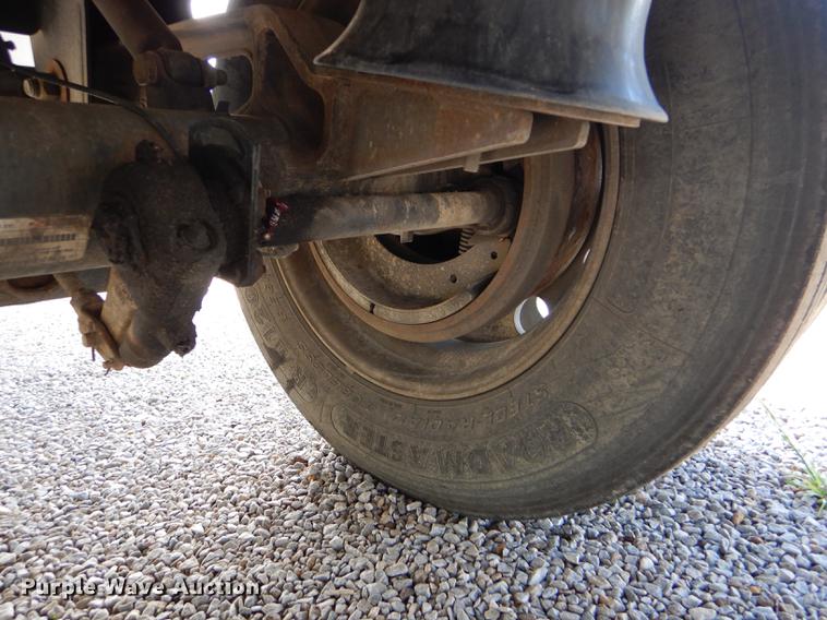 image for item FT9533 2017 Timpte Super Hopper double hopper bottom grain trailer