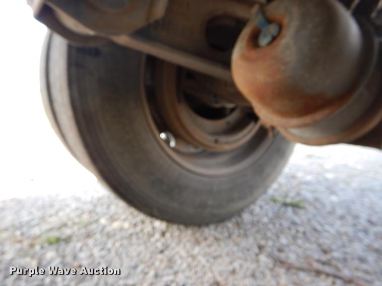 image for item FT9533 2017 Timpte Super Hopper double hopper bottom grain trailer