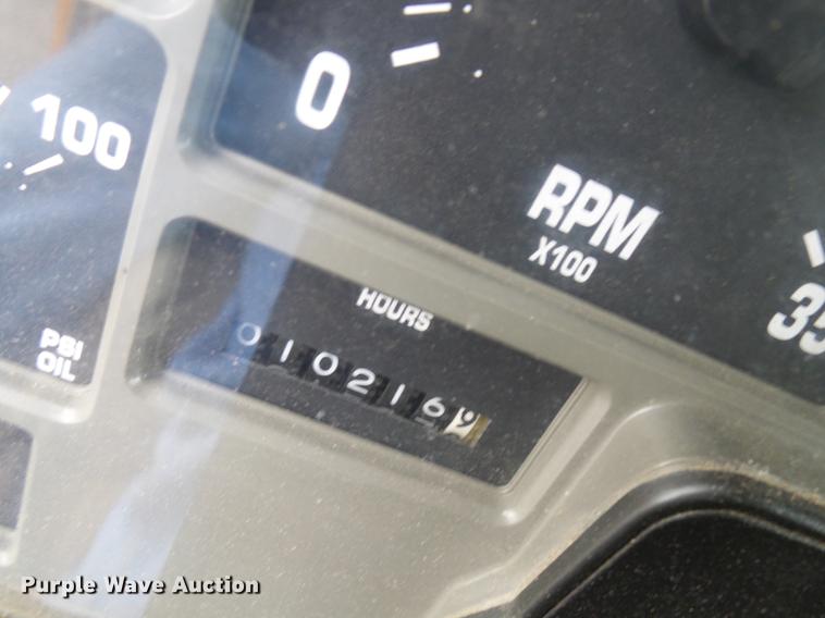 image for item DB2166 2002 International 4900 dump truck