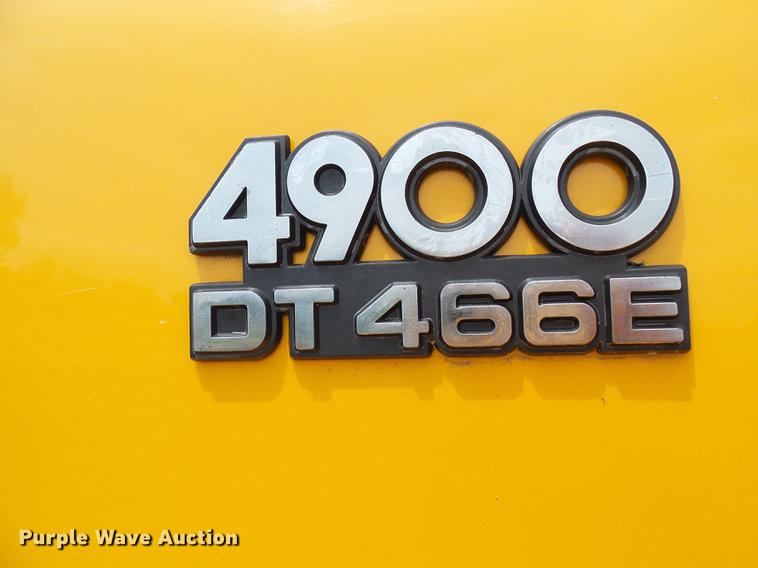 image for item DB2167 2002 International 4900 dump truck