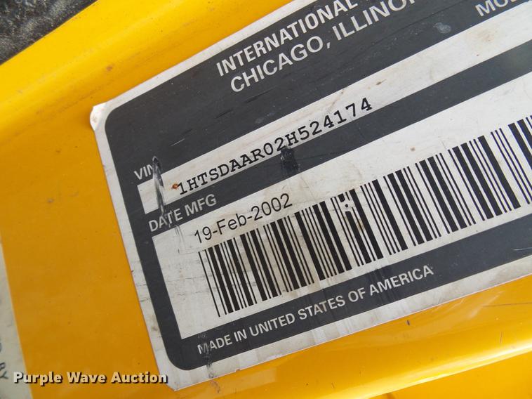 image for item DB2167 2002 International 4900 dump truck