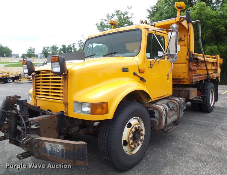 image for item DB2168 2002 International 4700 dump truck