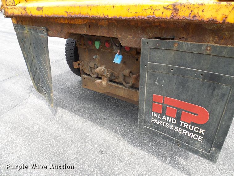 image for item DB2168 2002 International 4700 dump truck