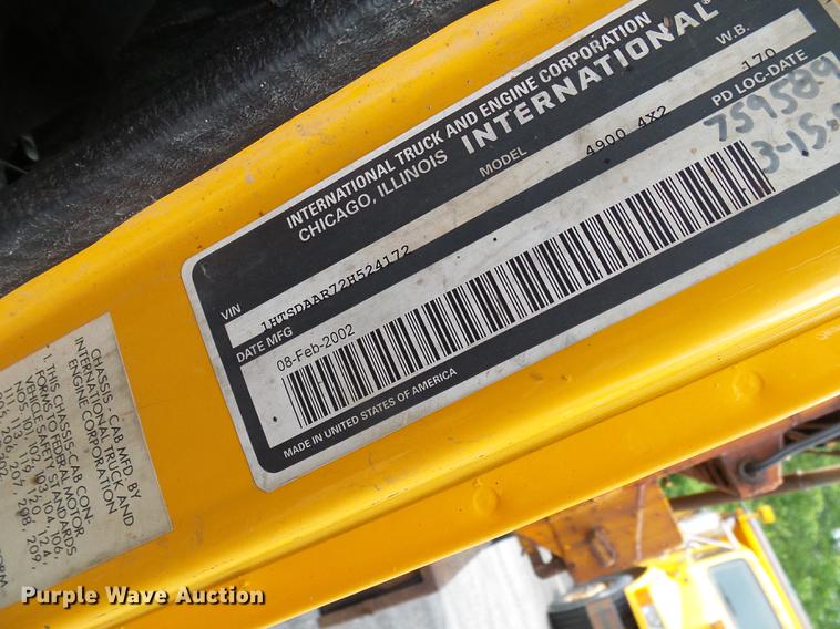 image for item DB2168 2002 International 4700 dump truck