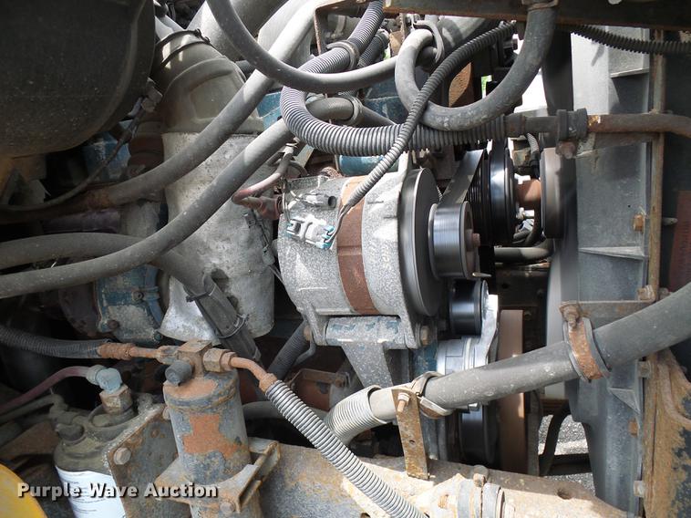 image for item DB2168 2002 International 4700 dump truck