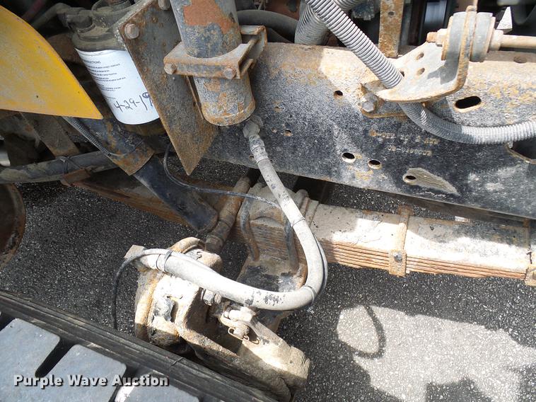 image for item DB2168 2002 International 4700 dump truck