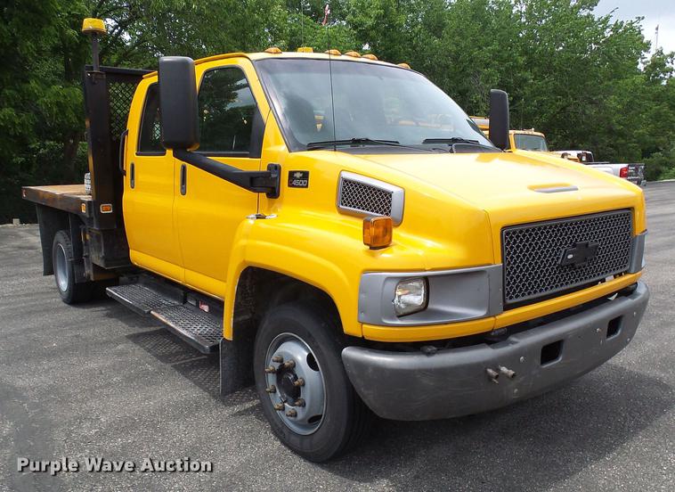image for item DB2169 2007 Chevrolet C4500 Crew Cab flatbed truck