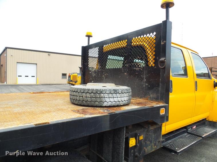 image for item DB2169 2007 Chevrolet C4500 Crew Cab flatbed truck