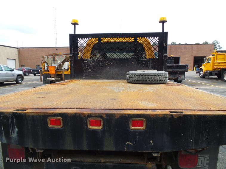 image for item DB2169 2007 Chevrolet C4500 Crew Cab flatbed truck