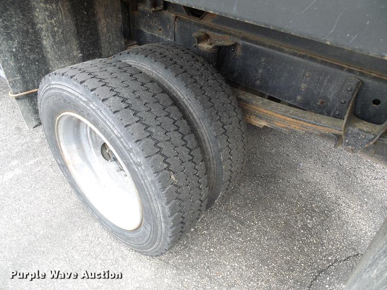 image for item DB2169 2007 Chevrolet C4500 Crew Cab flatbed truck