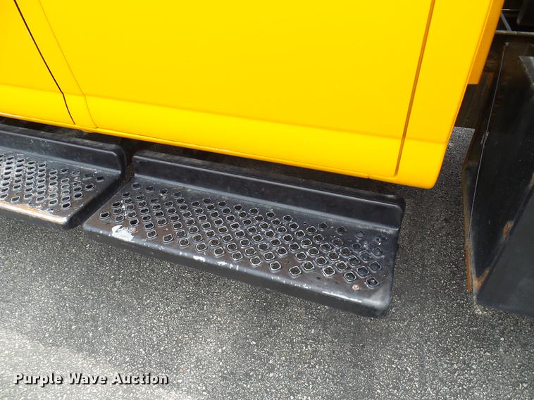 image for item DB2169 2007 Chevrolet C4500 Crew Cab flatbed truck