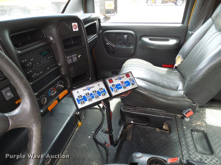 image for item DB2169 2007 Chevrolet C4500 Crew Cab flatbed truck