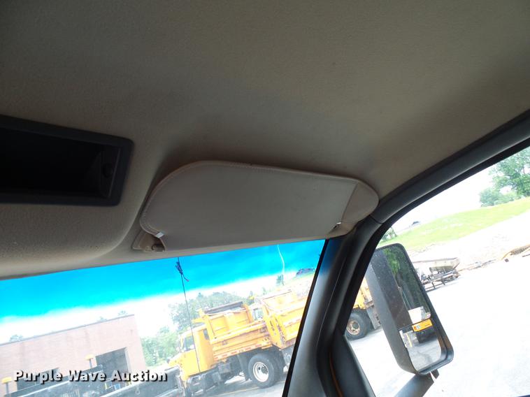 image for item DB2169 2007 Chevrolet C4500 Crew Cab flatbed truck