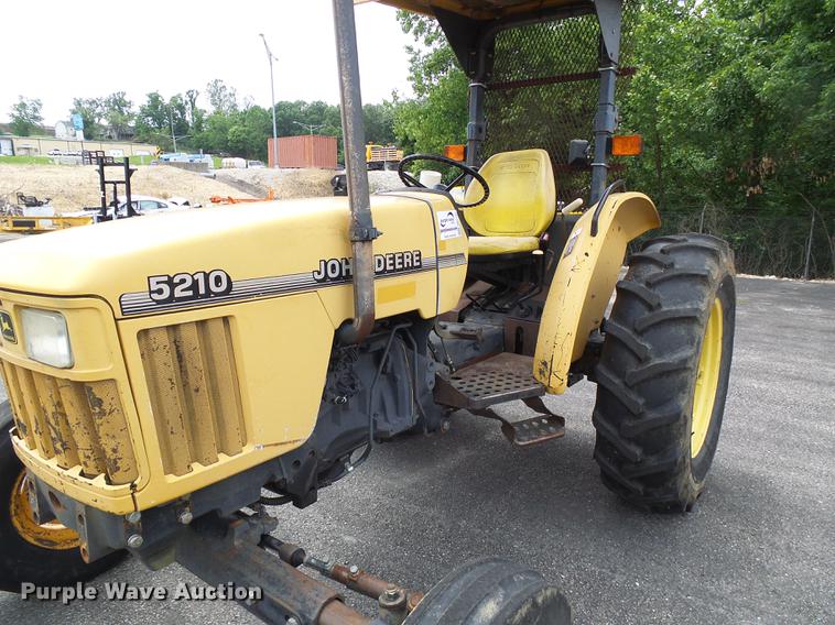 image for item DB2171 1999 John Deere 5210 tractor