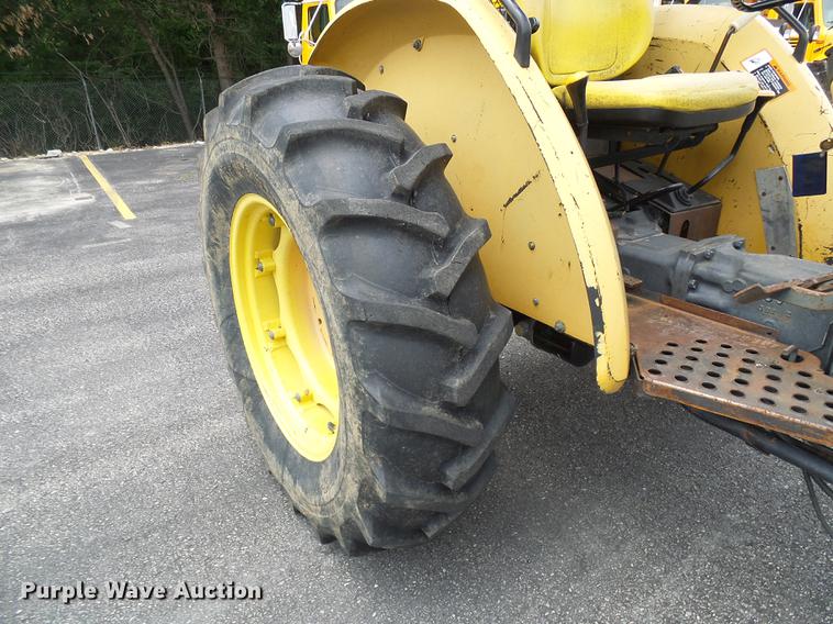 image for item DB2171 1999 John Deere 5210 tractor