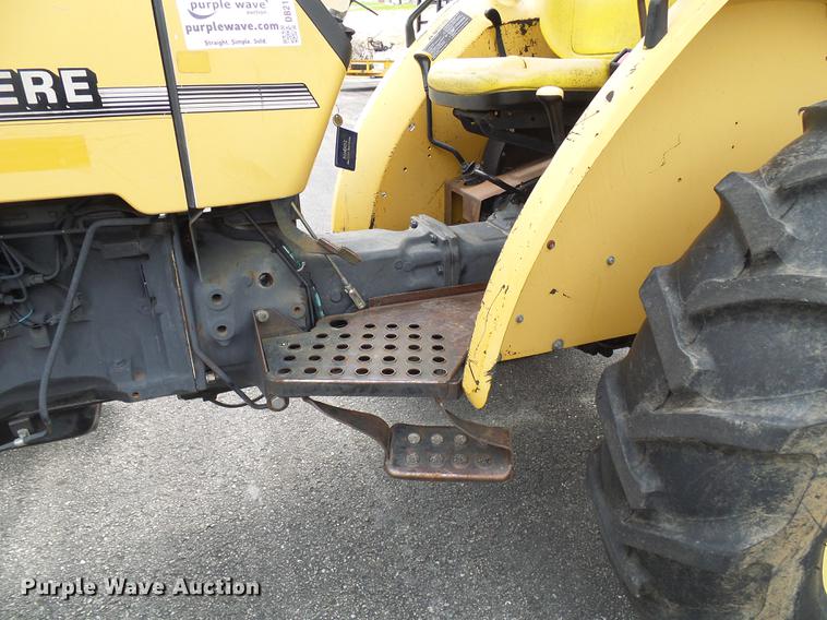 image for item DB2171 1999 John Deere 5210 tractor