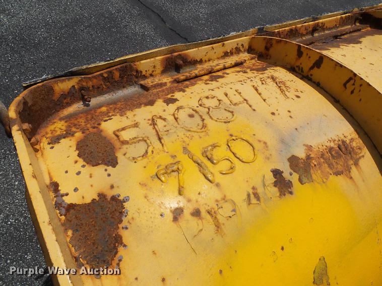 image for item DB2172 2001 International 4900 dump truck