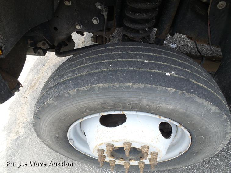 image for item DB2175 2008 Ford F550 Super Duty Crew Cab dump truck