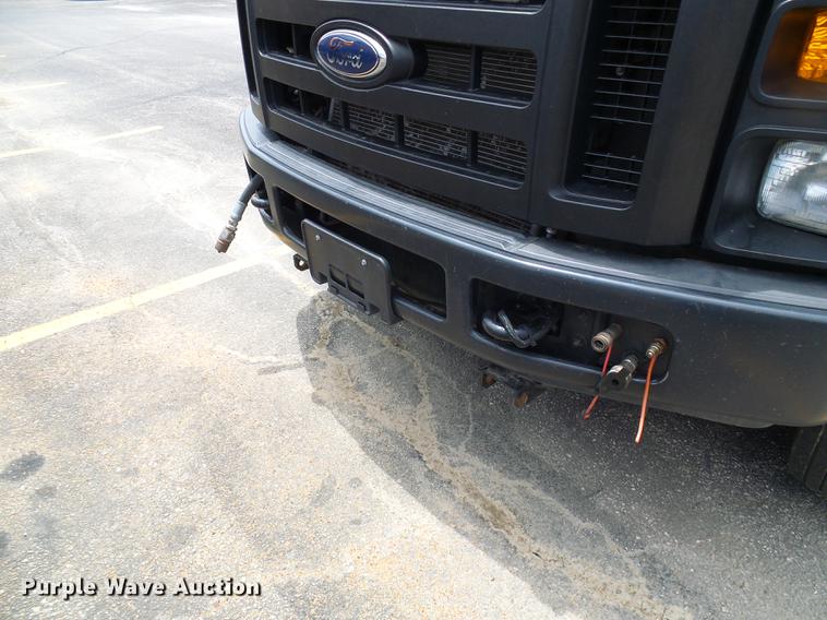 image for item DB2175 2008 Ford F550 Super Duty Crew Cab dump truck