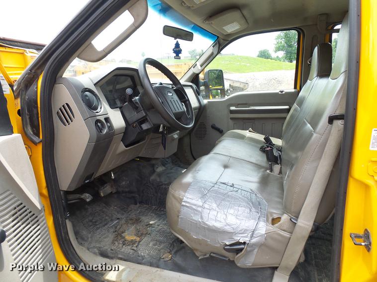 image for item DB2175 2008 Ford F550 Super Duty Crew Cab dump truck