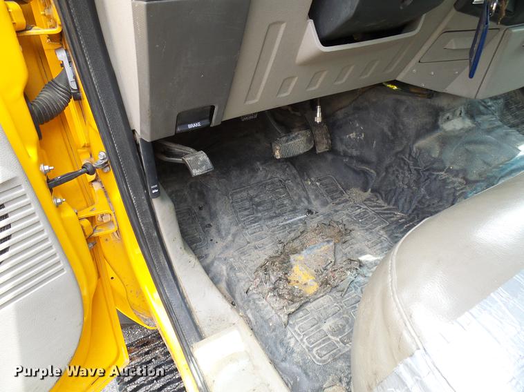 image for item DB2175 2008 Ford F550 Super Duty Crew Cab dump truck