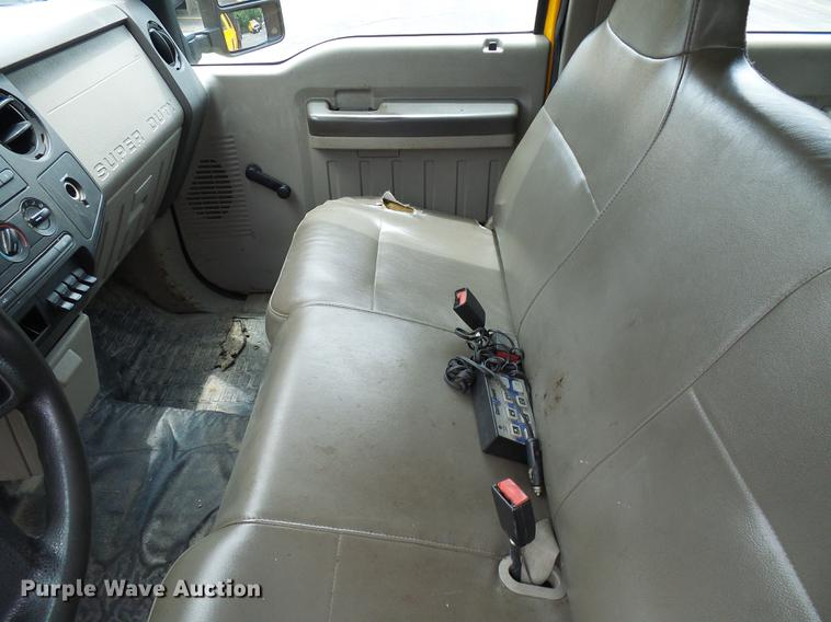 image for item DB2175 2008 Ford F550 Super Duty Crew Cab dump truck