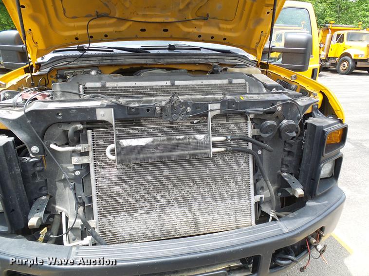 image for item DB2175 2008 Ford F550 Super Duty Crew Cab dump truck