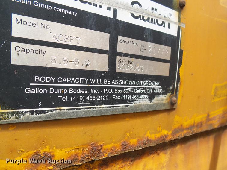 image for item DB2176 2003 International 7400 dump truck