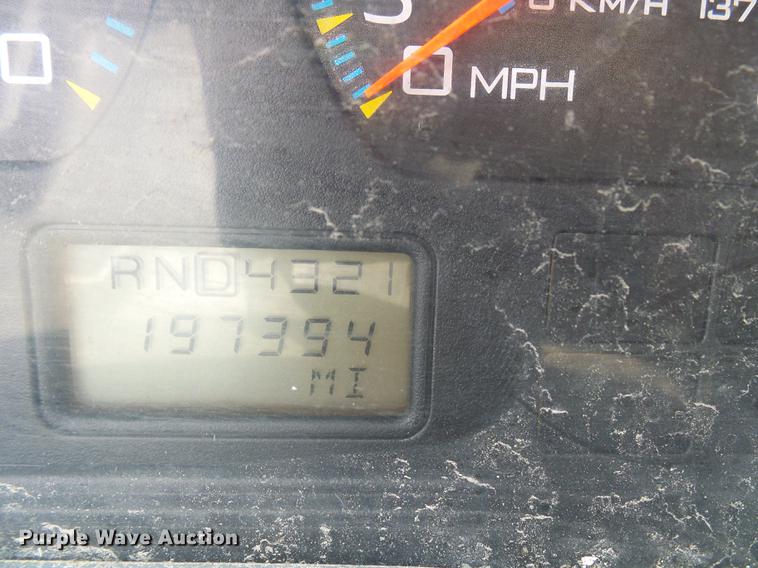 image for item DB2176 2003 International 7400 dump truck