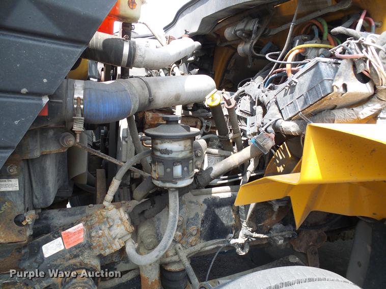 image for item DB2176 2003 International 7400 dump truck