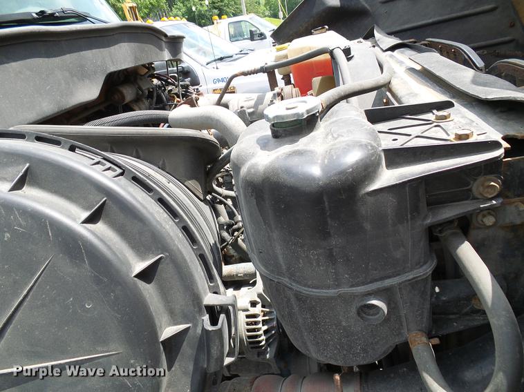 image for item DB2176 2003 International 7400 dump truck