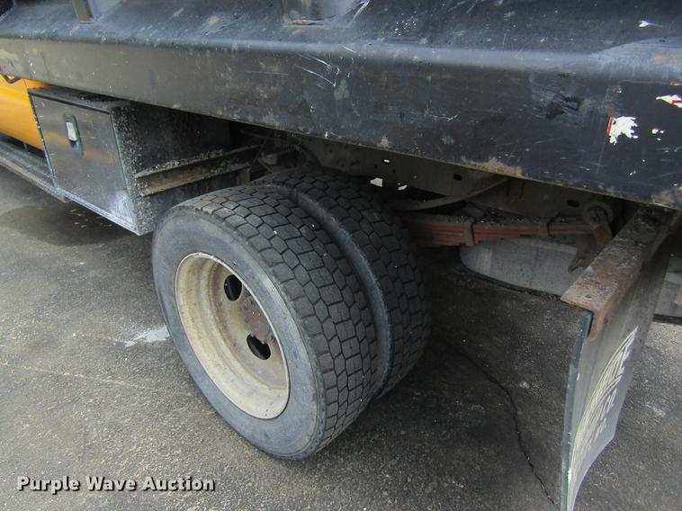 image for item DB2177 2008 Ford F550 Super Duty Crew Cab dump truck