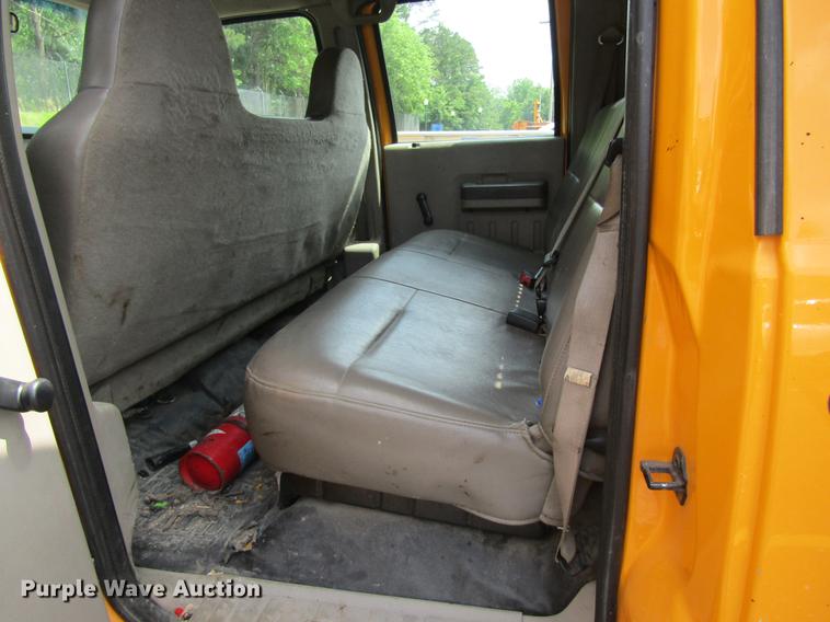 image for item DB2177 2008 Ford F550 Super Duty Crew Cab dump truck