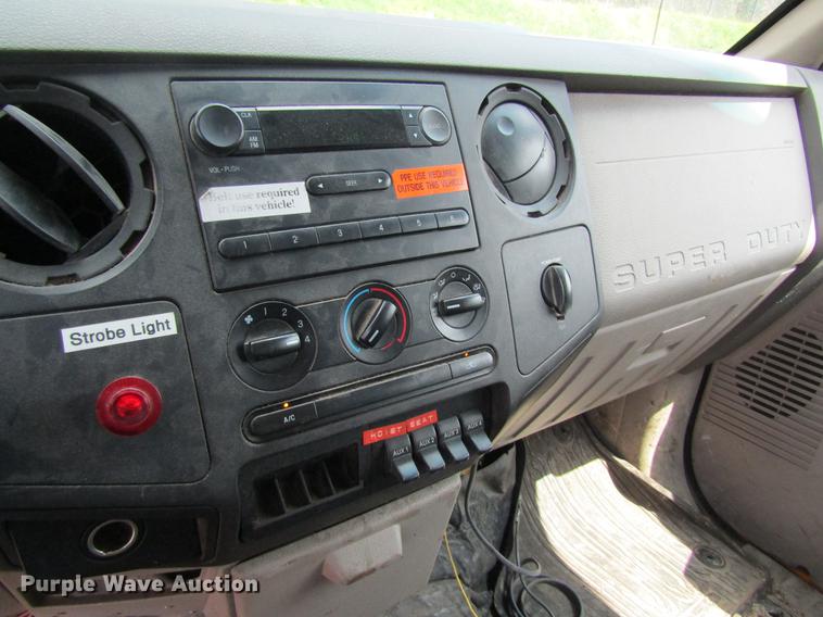 image for item DB2177 2008 Ford F550 Super Duty Crew Cab dump truck