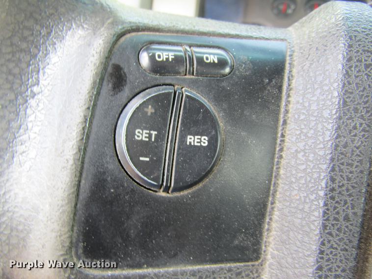 image for item DB2177 2008 Ford F550 Super Duty Crew Cab dump truck