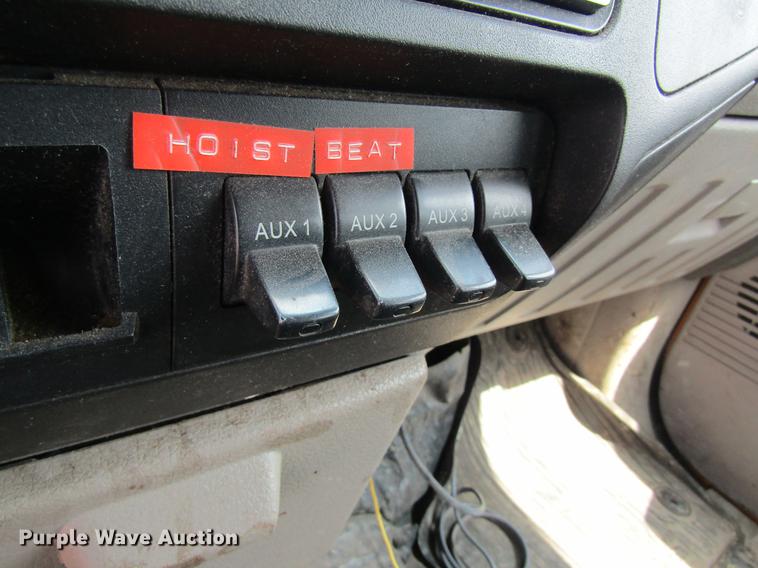 image for item DB2177 2008 Ford F550 Super Duty Crew Cab dump truck