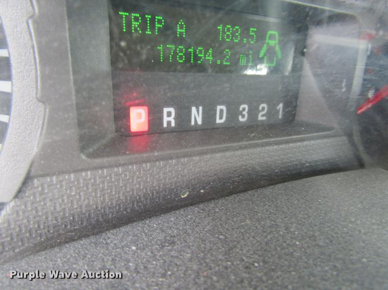 image for item DB2177 2008 Ford F550 Super Duty Crew Cab dump truck