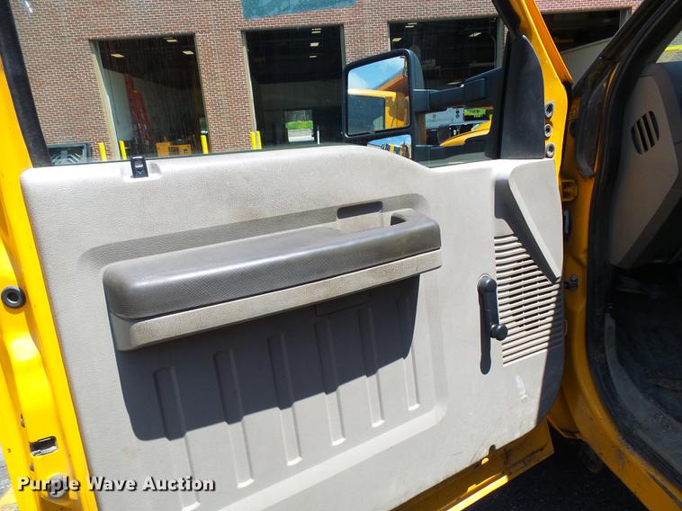 image for item DB2178 2008 Ford F550 Super Duty dump truck