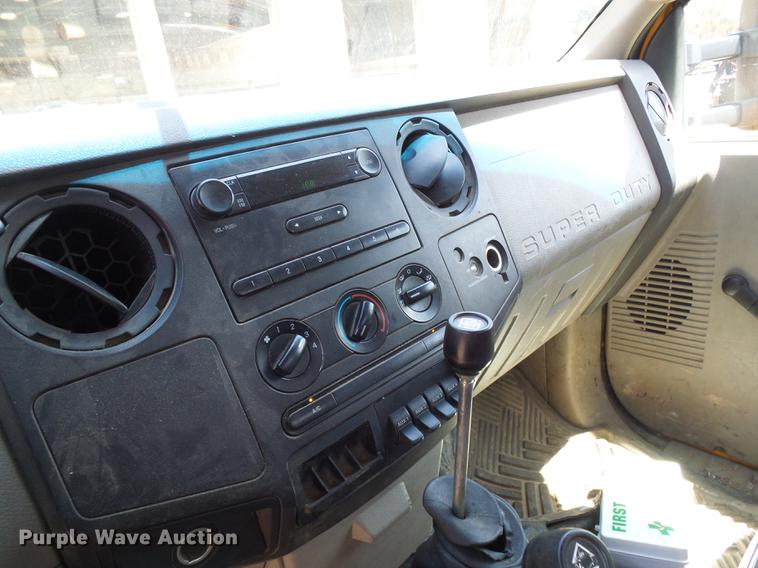 image for item DB2178 2008 Ford F550 Super Duty dump truck