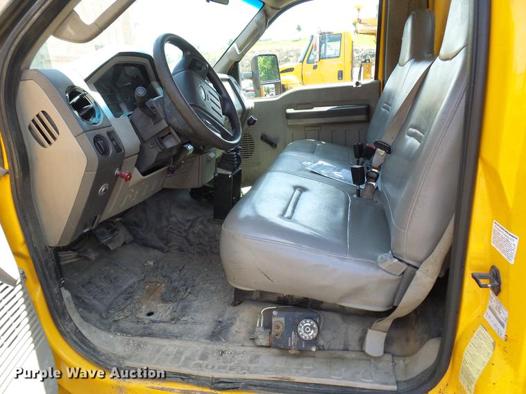 image for item DB2178 2008 Ford F550 Super Duty dump truck