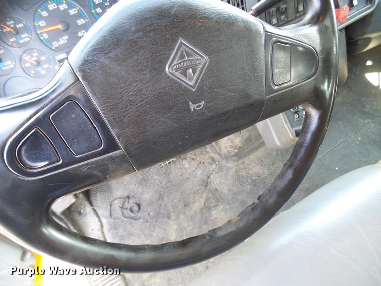 image for item DB2179 2005 International 7400 Crew Cab dump truck