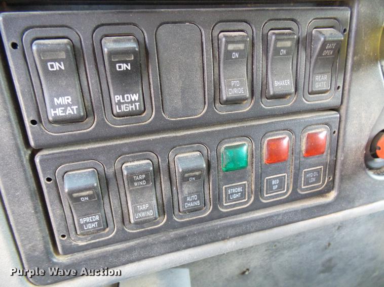 image for item DB2179 2005 International 7400 Crew Cab dump truck