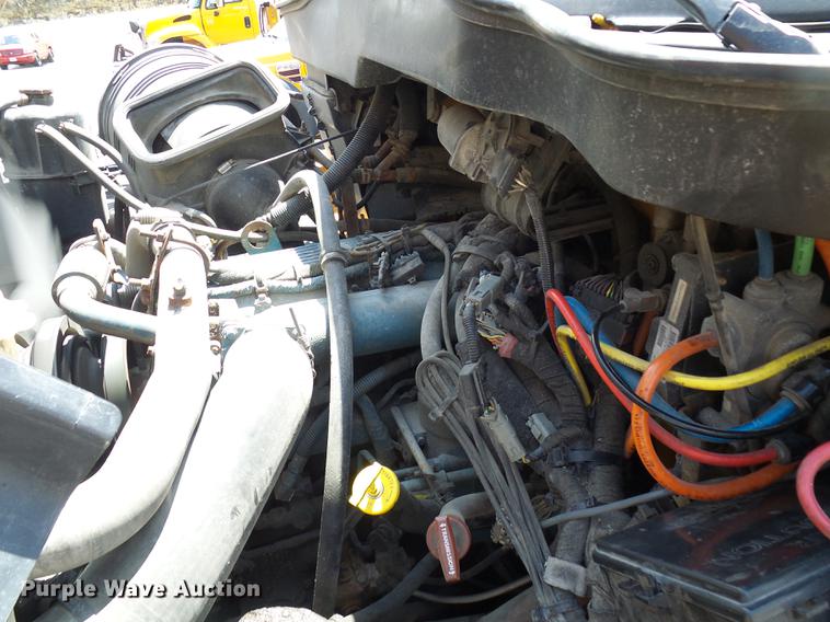 image for item DB2179 2005 International 7400 Crew Cab dump truck