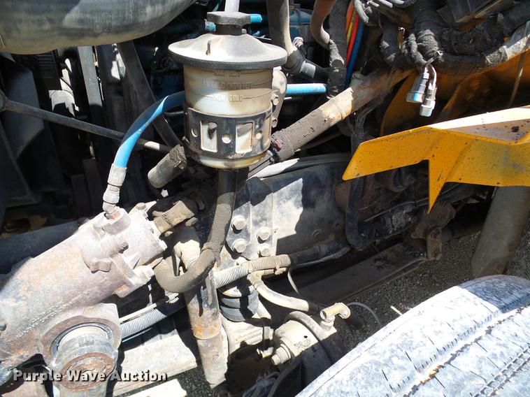 image for item DB2180 2006 International 7400 dump truck