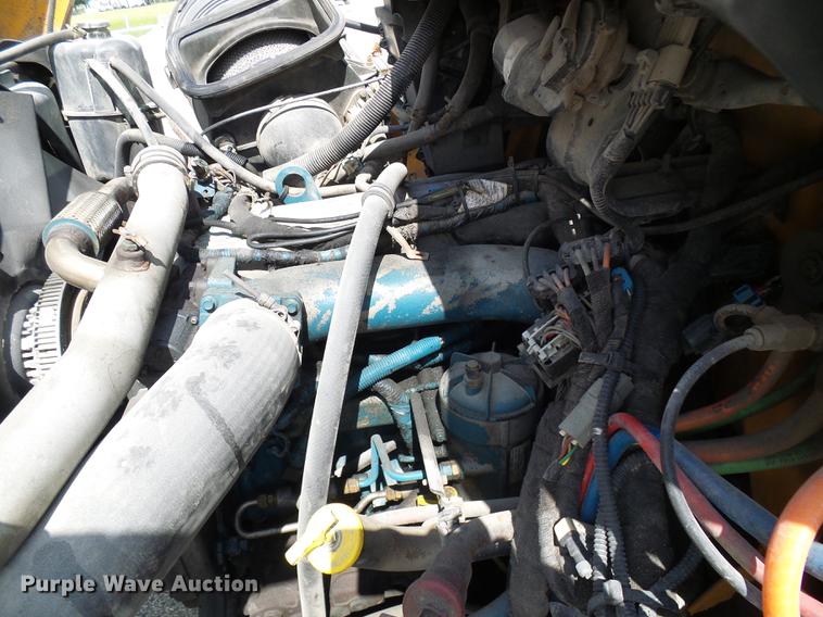 image for item DB2180 2006 International 7400 dump truck